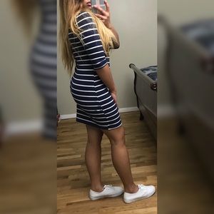 STRIPED DRESS • 3/4 SLEEVE • NAVY BLUE/WHITE MINI